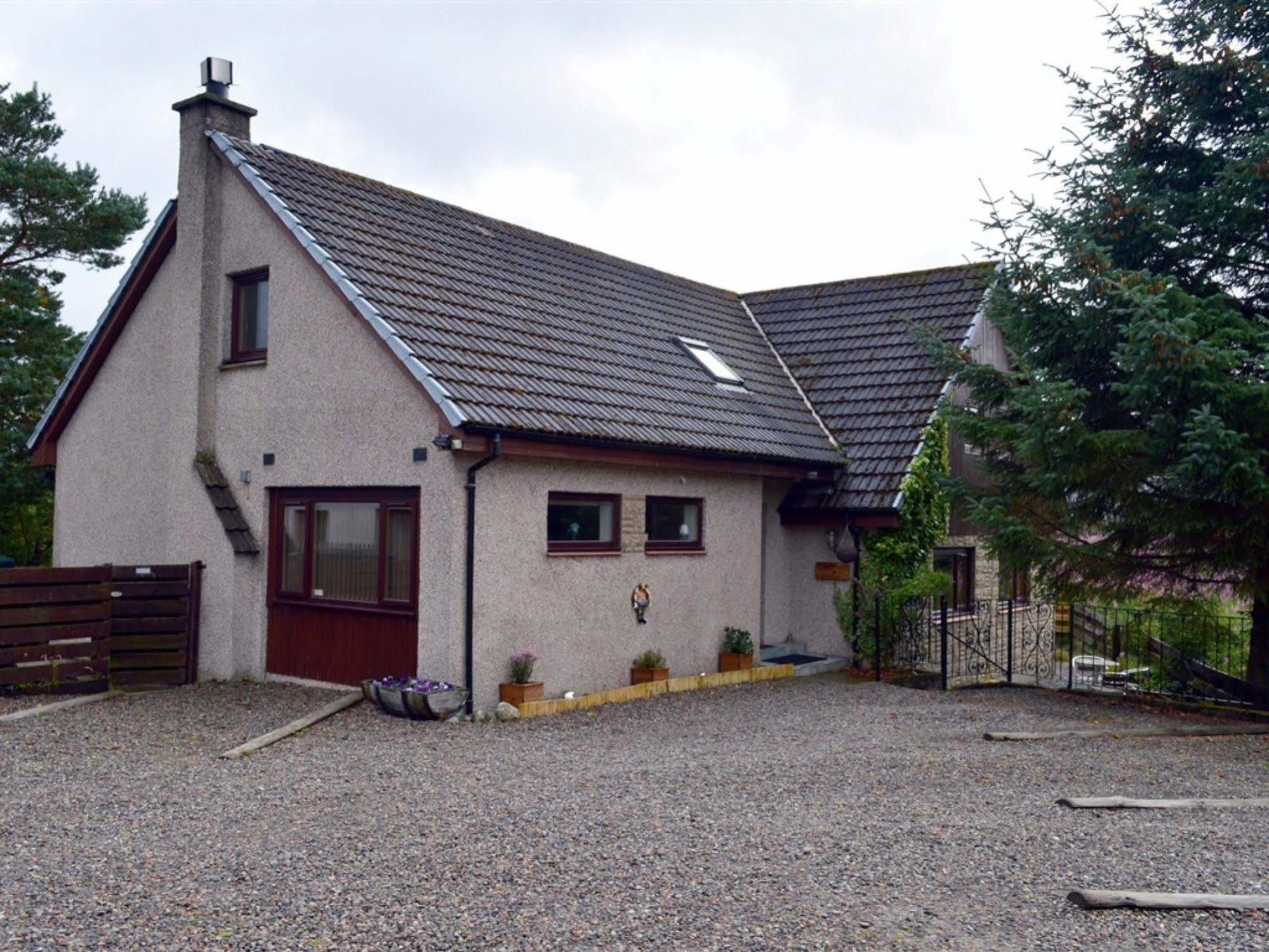 Carn Mhor Bed And Breakfast Aviemore Exteriér fotografie